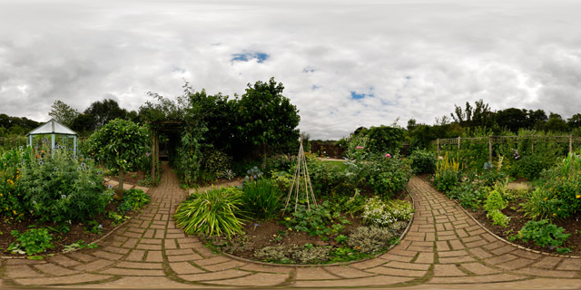 Barnsdale Gardens – Ornamental Kitchen Garden 360° Panorama