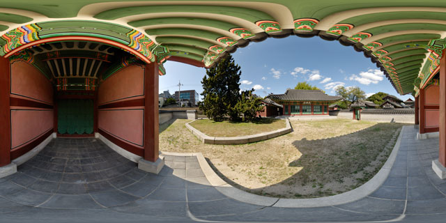 Changdeokgung palace – Unhanmun and Bongmodang 360° Panorama