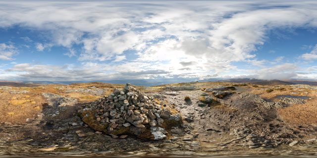Meall Fuar-mhonaidh summit 360° Panorama