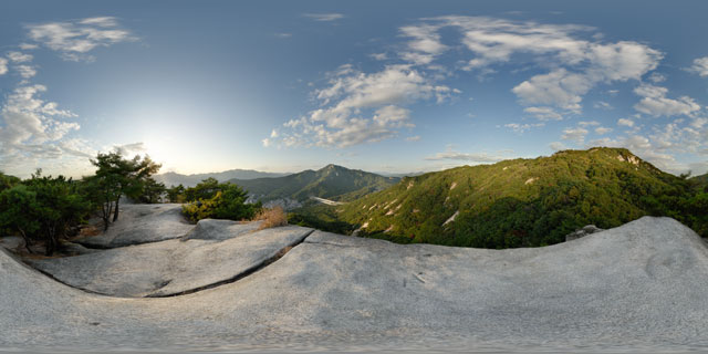 North of minor peak on Buramsan 360° Panorama