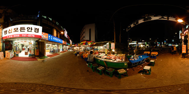 Seoul at night – Namdaemun Market Gate 6 360° Panorama