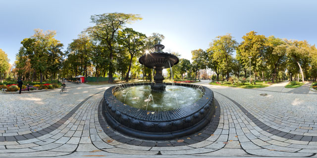 Termen Fountain in Mariinsky Park, Kiev 360° Panorama